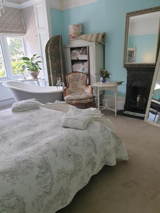 Judy'S B&B Private Home Cardiff Eksteriør billede
