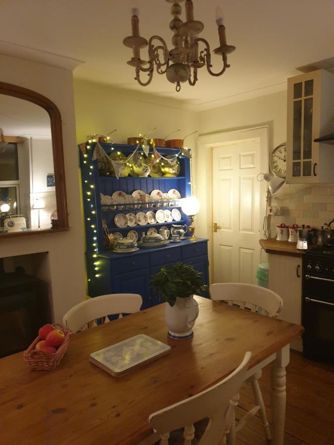 Judy'S B&B Private Home Cardiff Eksteriør billede