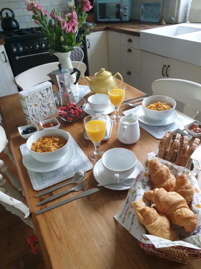 Judy'S B&B Private Home Cardiff Eksteriør billede